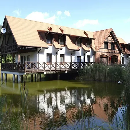 Apartamenty, Domki, Wedkowanie *