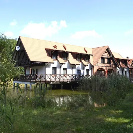 Apartamenty, Domki, Wedkowanie Feriegård