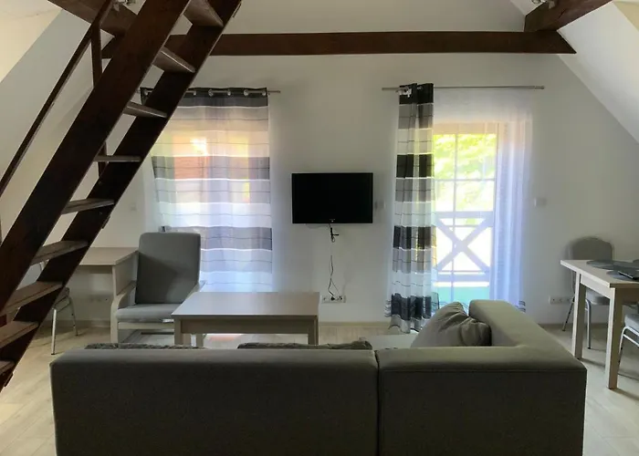 Apartamenty, Domki, Wedkowanie Lantgård *